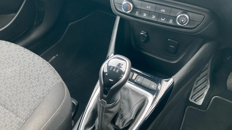 Vauxhall Crossland 1.2 Design 5dr Petrol Hatchback